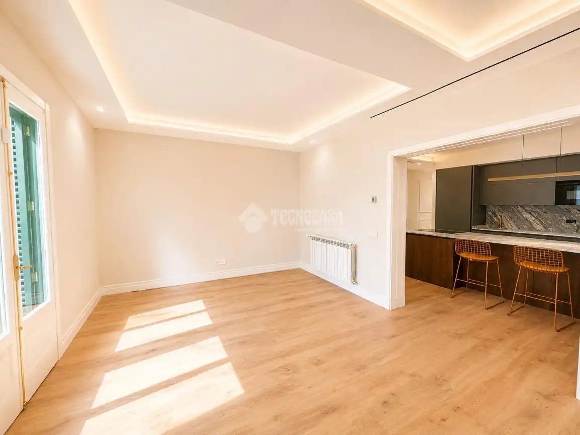 Wohnzimmer von Wohnung zum Verkauf in Madrid mit Klimaanlage, Heizung und Terrasse