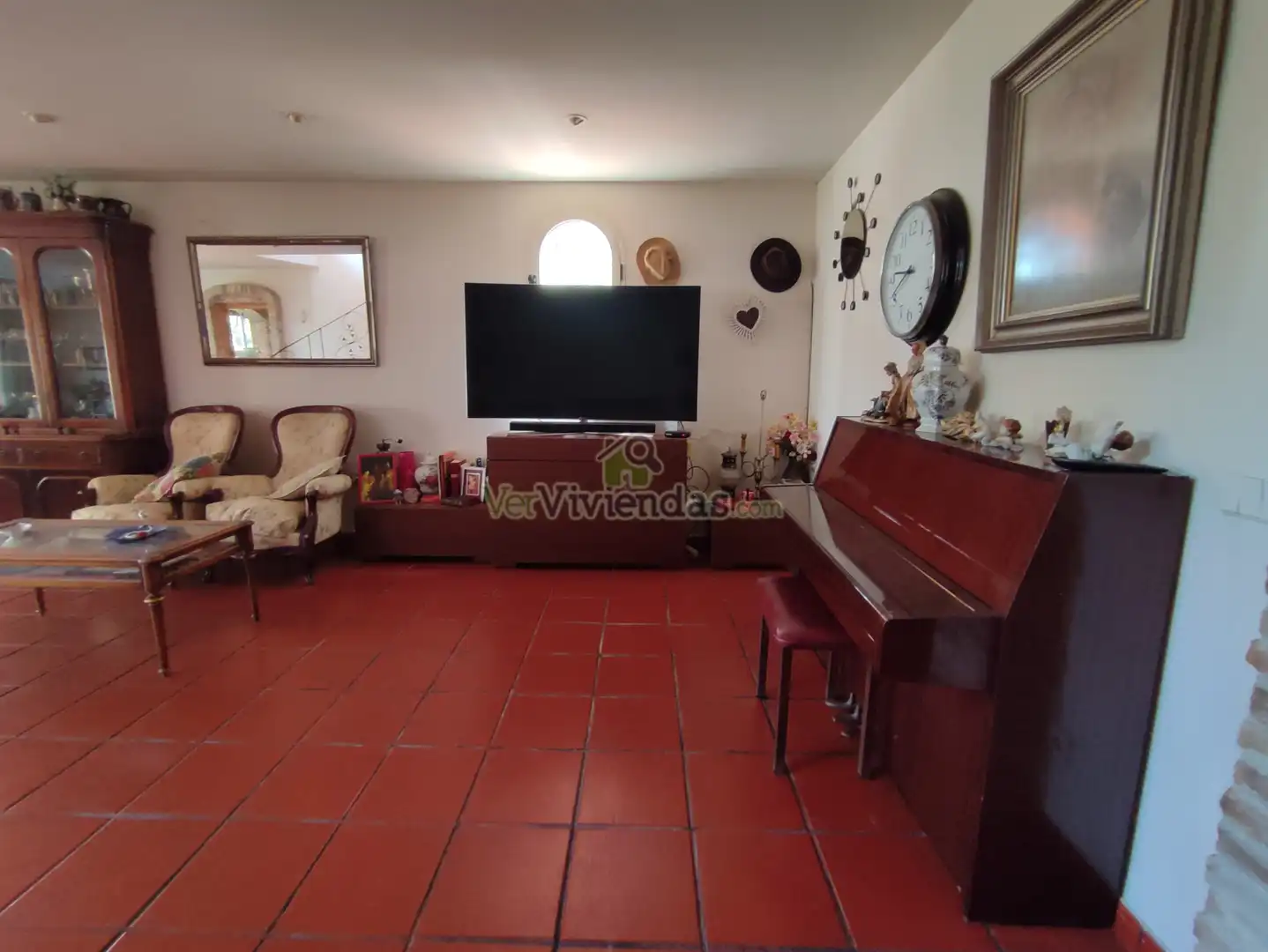 Sala d'estar de Casa o xalet en venda en Esparreguera amb Aire condicionat, Calefacció i Jardí privat