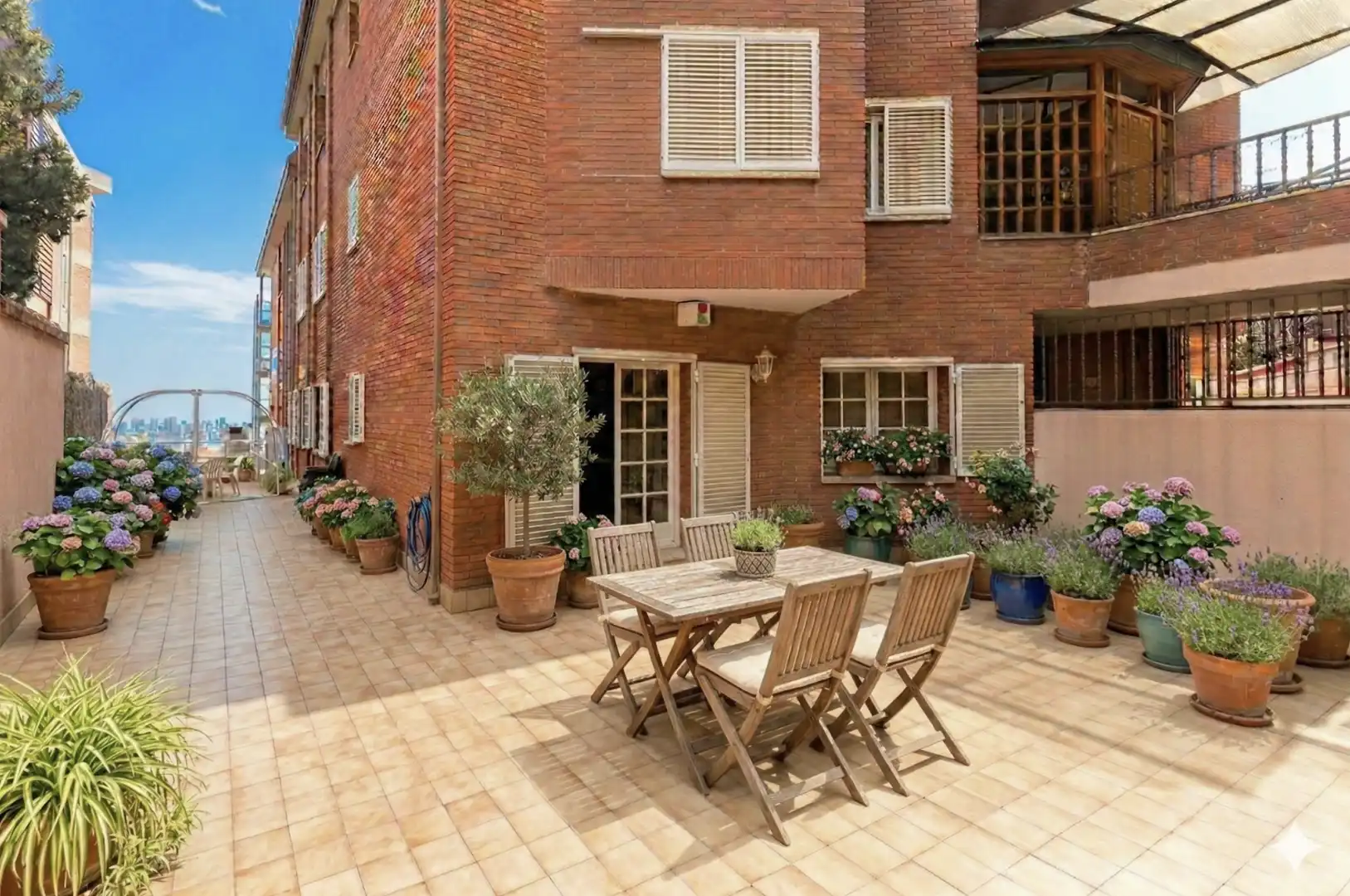 Terraza de Piso en venta en Barcelona con Calefacción, Jardín privado y Terraza