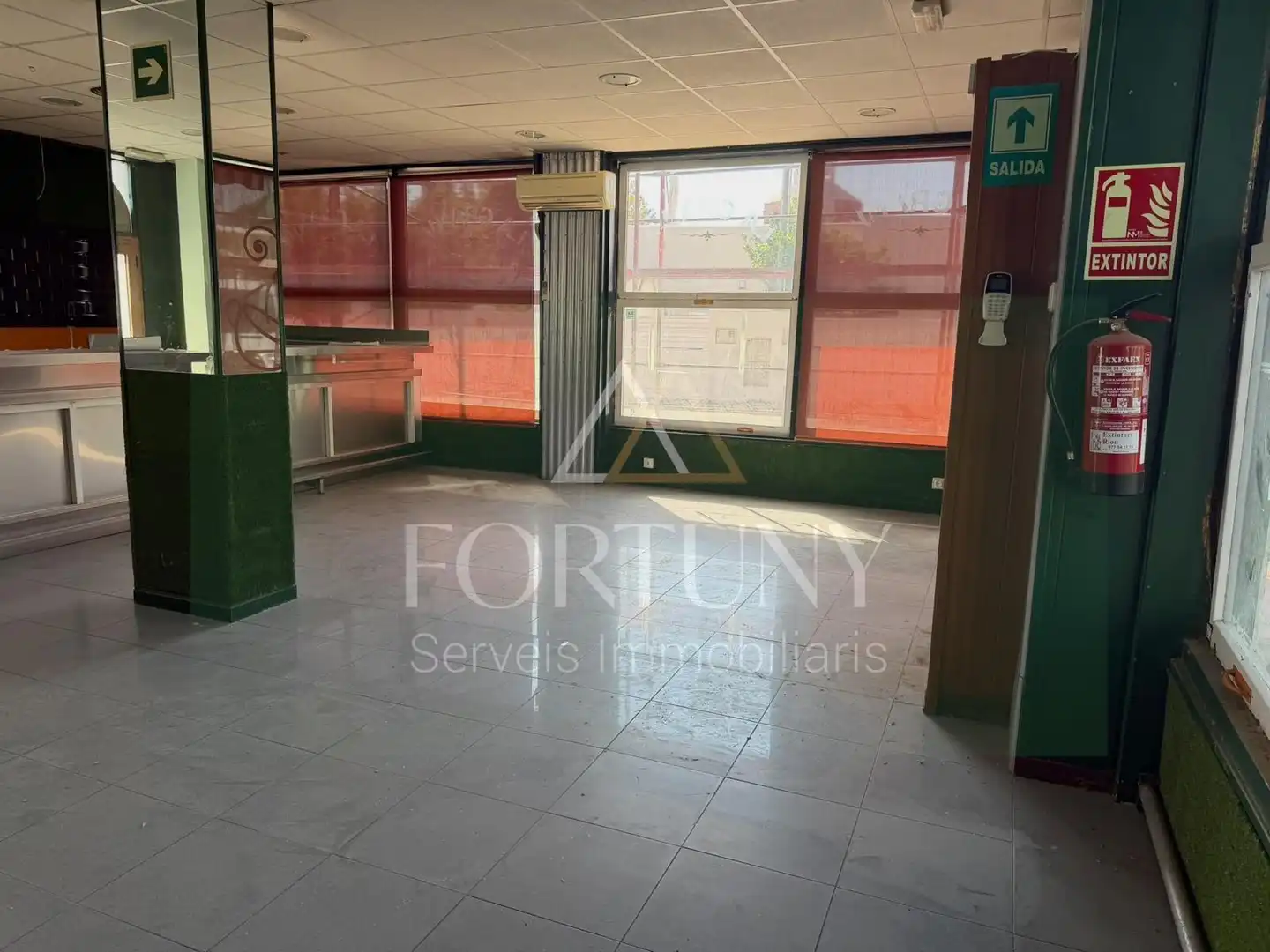 Business premises to rent in Carrer de Santa Maria de Vilafortuny, imagen 11