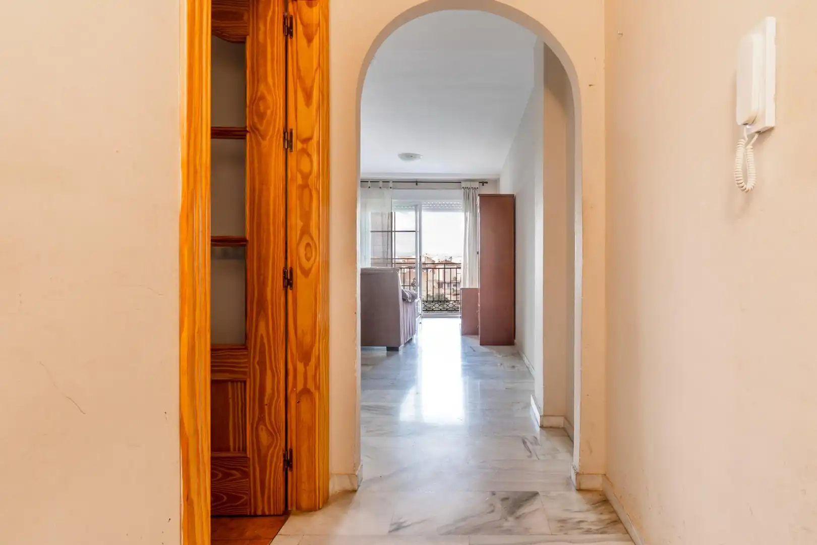Piso en venta en Gójar con Terraza, Trastero y Balcón