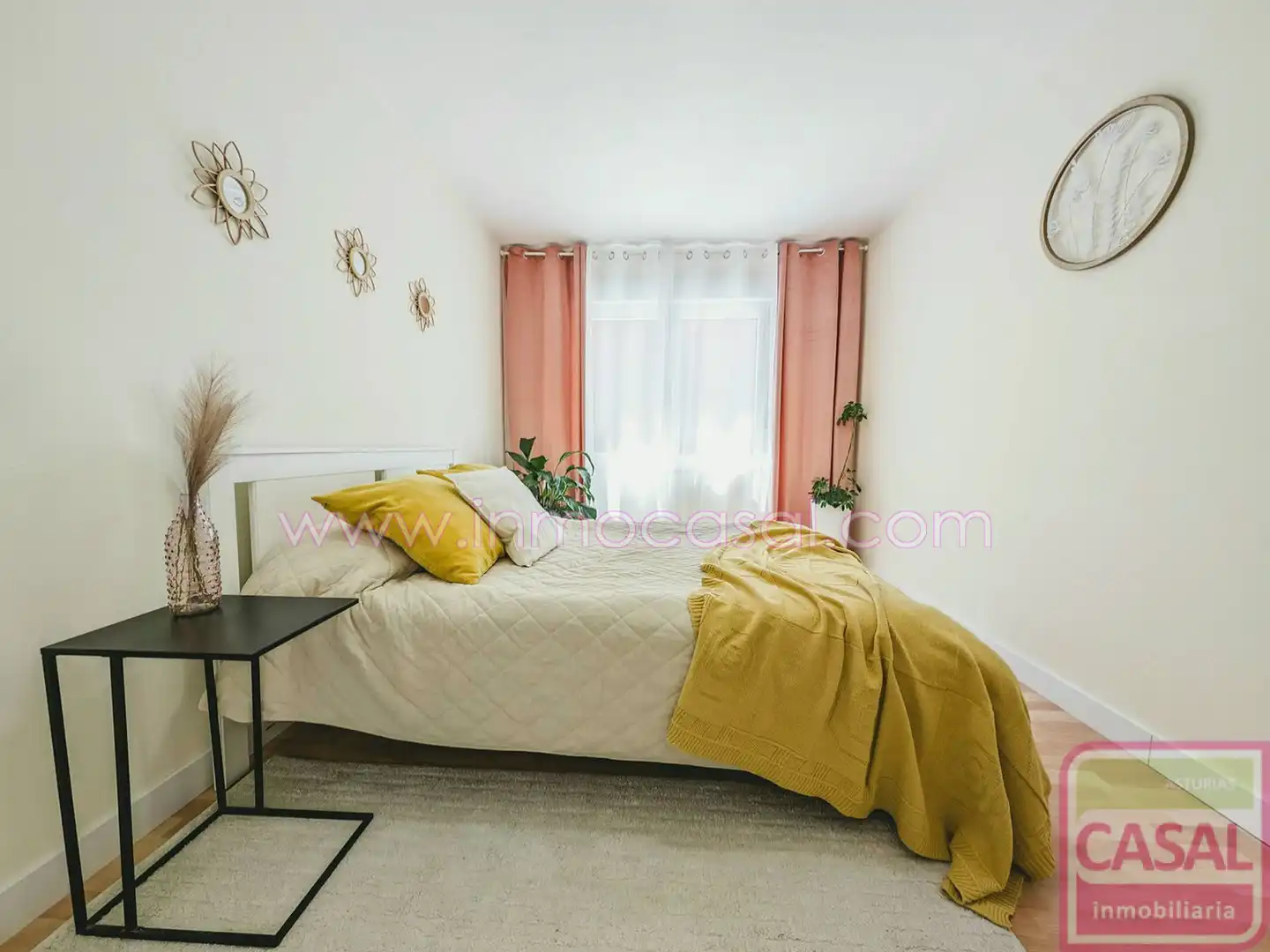 Schlafzimmer von Wohnung zum Verkauf in Oviedo  mit Abstellraum und Möbliert