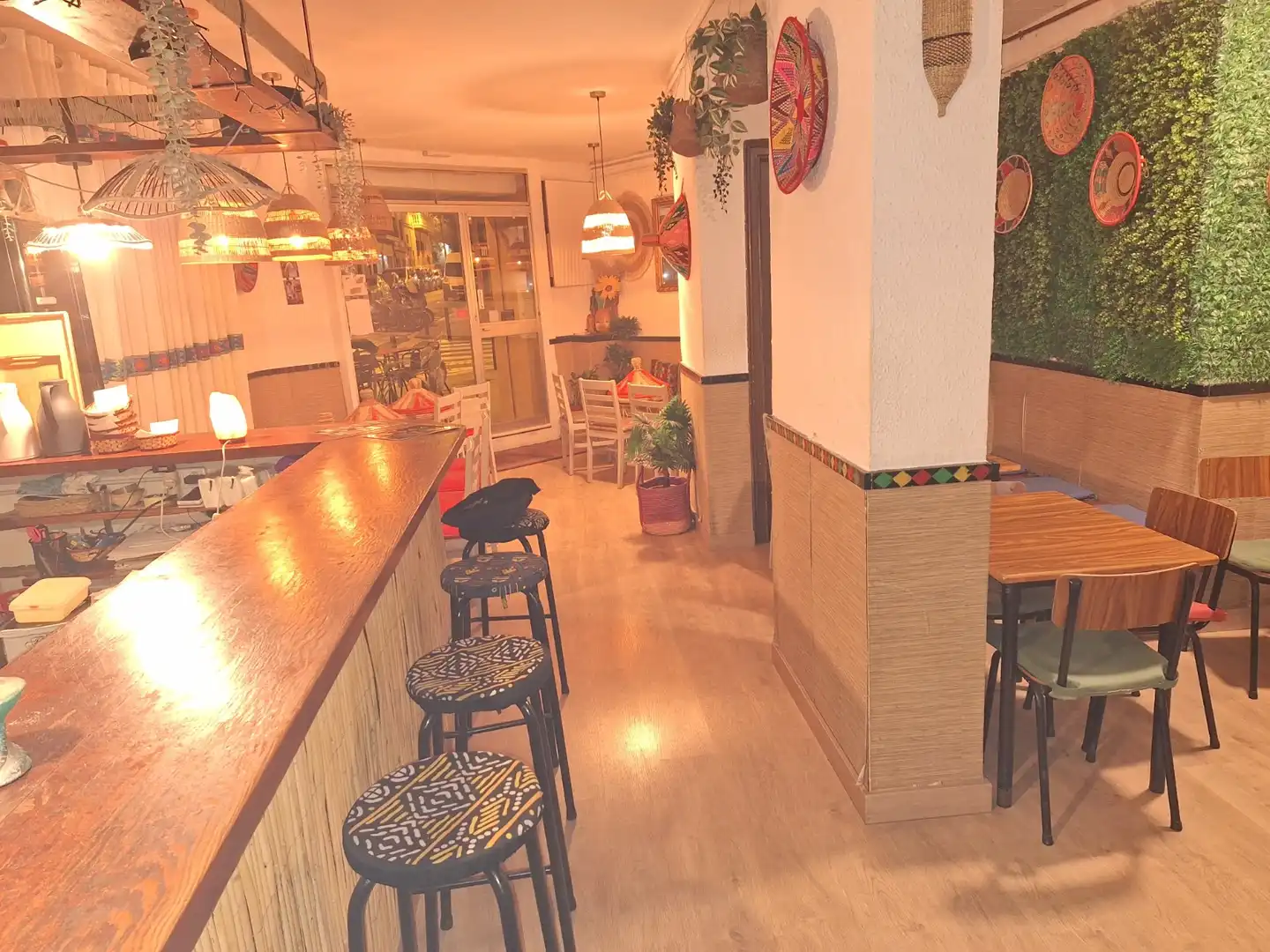 Business premises for transfer in Sants - Montjuïc, imagen 13