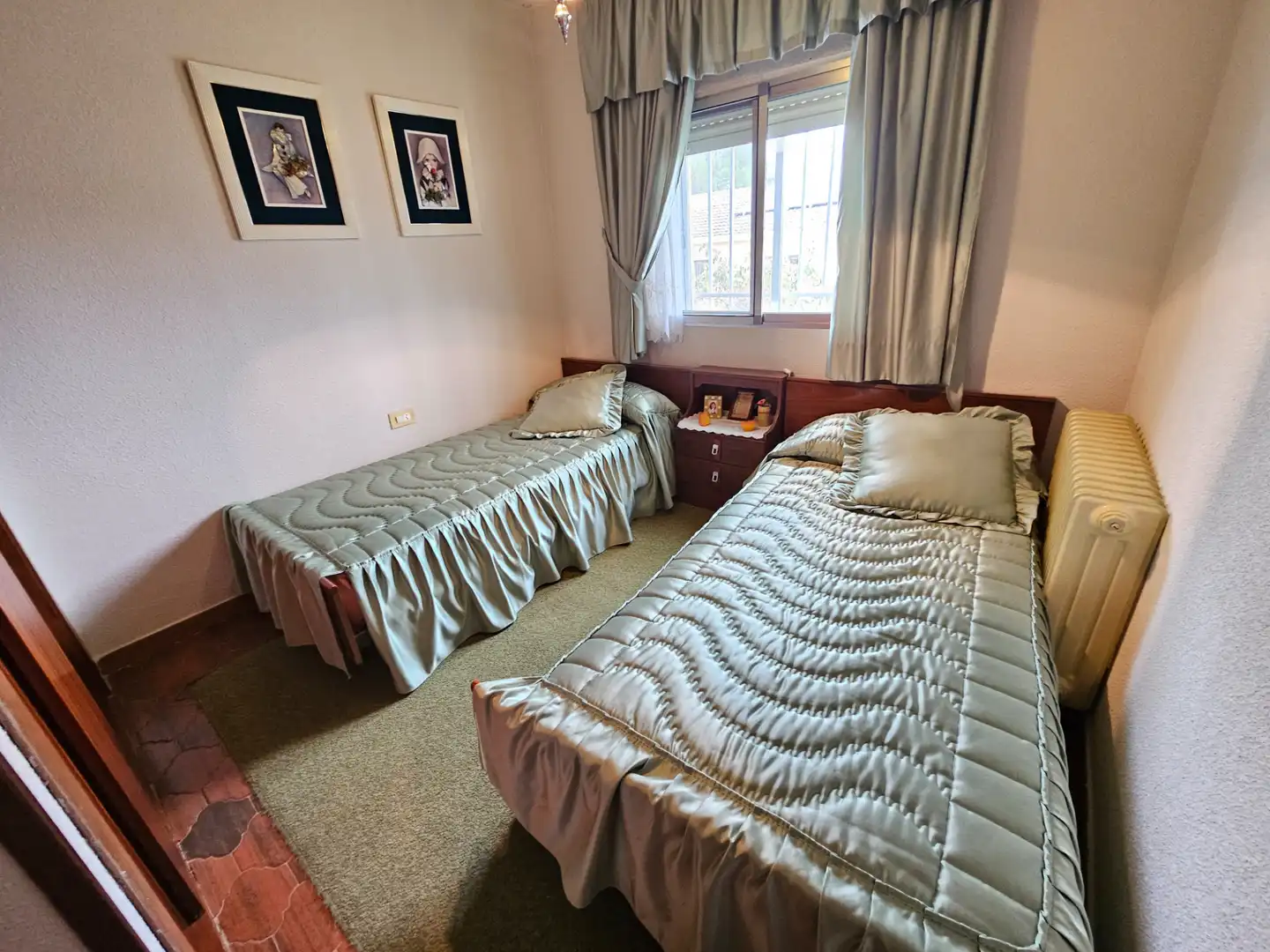 Schlafzimmer von Haus oder Chalet zum Verkauf in Cabanillas de la Sierra mit Heizung, Privatgarten und Terrasse