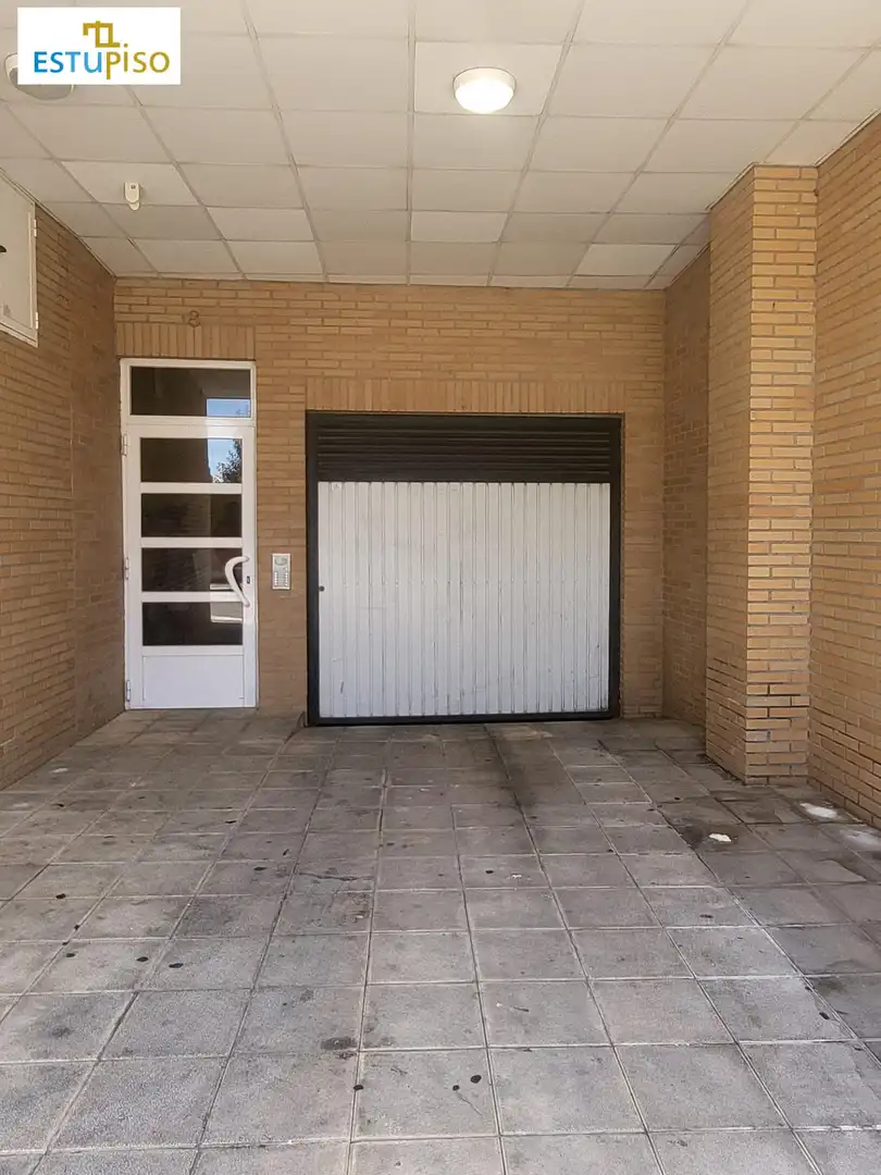 Parkplatz von Wohnung zum Verkauf in León Capital  mit Heizung und Möbliert