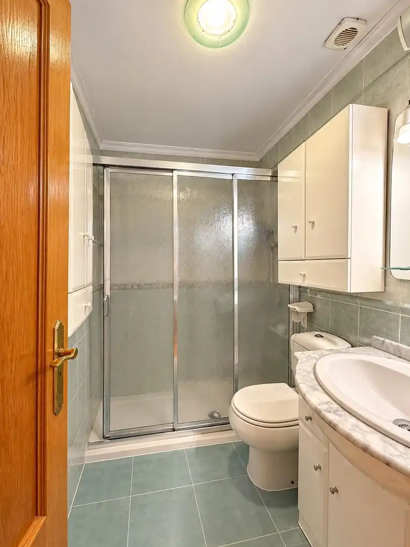 Bathroom of Duplexes for sale in Santa Pola  with Air Conditioner, Heating and Private garden