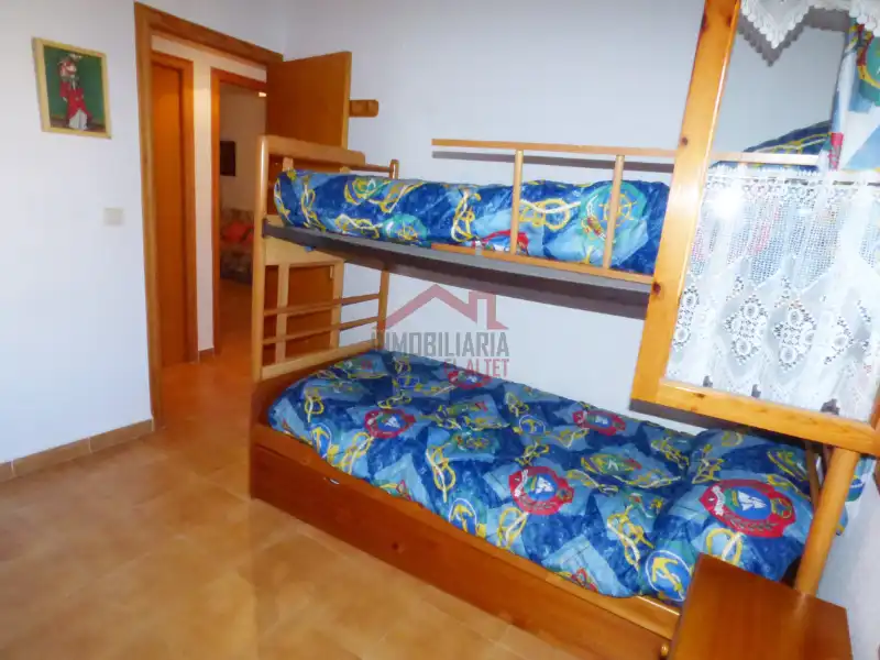 Apartments for rent in Calle Málaga, Los Arenales del Sol