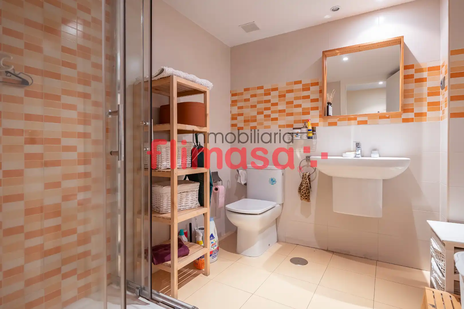 Bathroom of Detached homes for sale in Villaviciosa de Odón  with Air Conditioner, Heating and Terrace