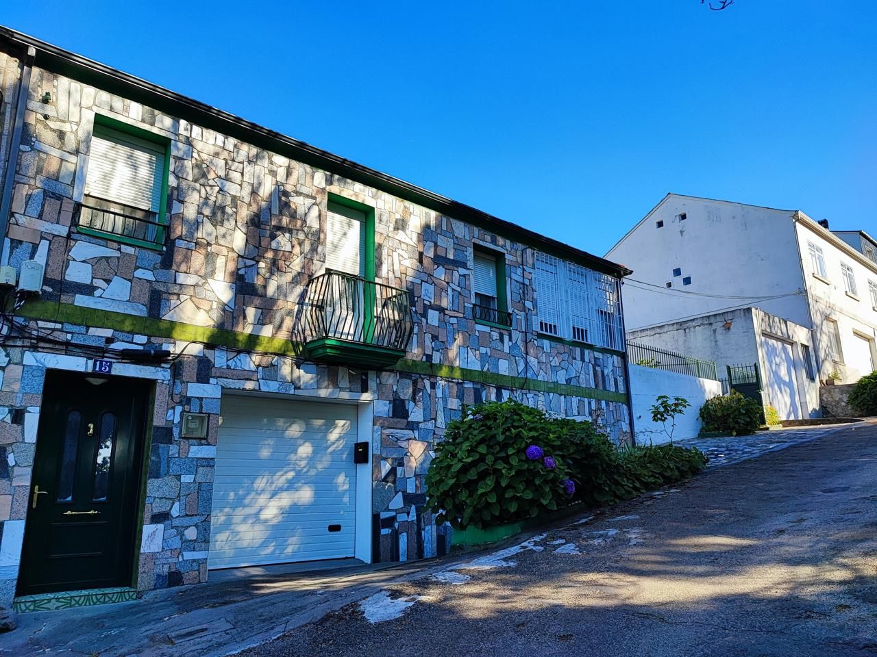 Exterior view of House or chalet for sale in Castro Caldelas  with Private garden and Terrace