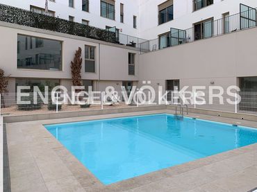 Flat with balcony to rent in Extramurs