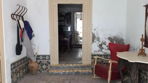 Foto 2 de Casa adosada en venta en Calle Valdelomar, El Pedroso, Sevilla
