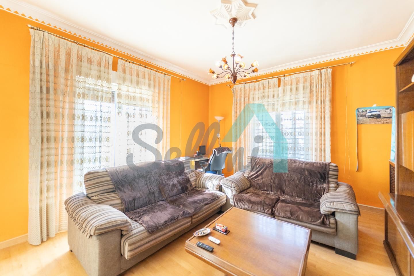 Living room of Flat for sale in Oviedo   with Heating, Parquet flooring and Terrace
