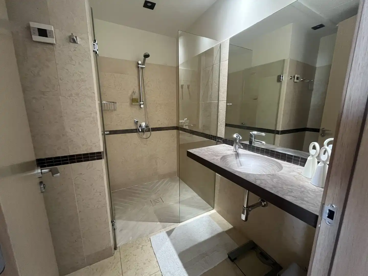 Wohnung mit Pool zum Verkauf in Carretera de Lomas de Marbella 7J, imagen 10