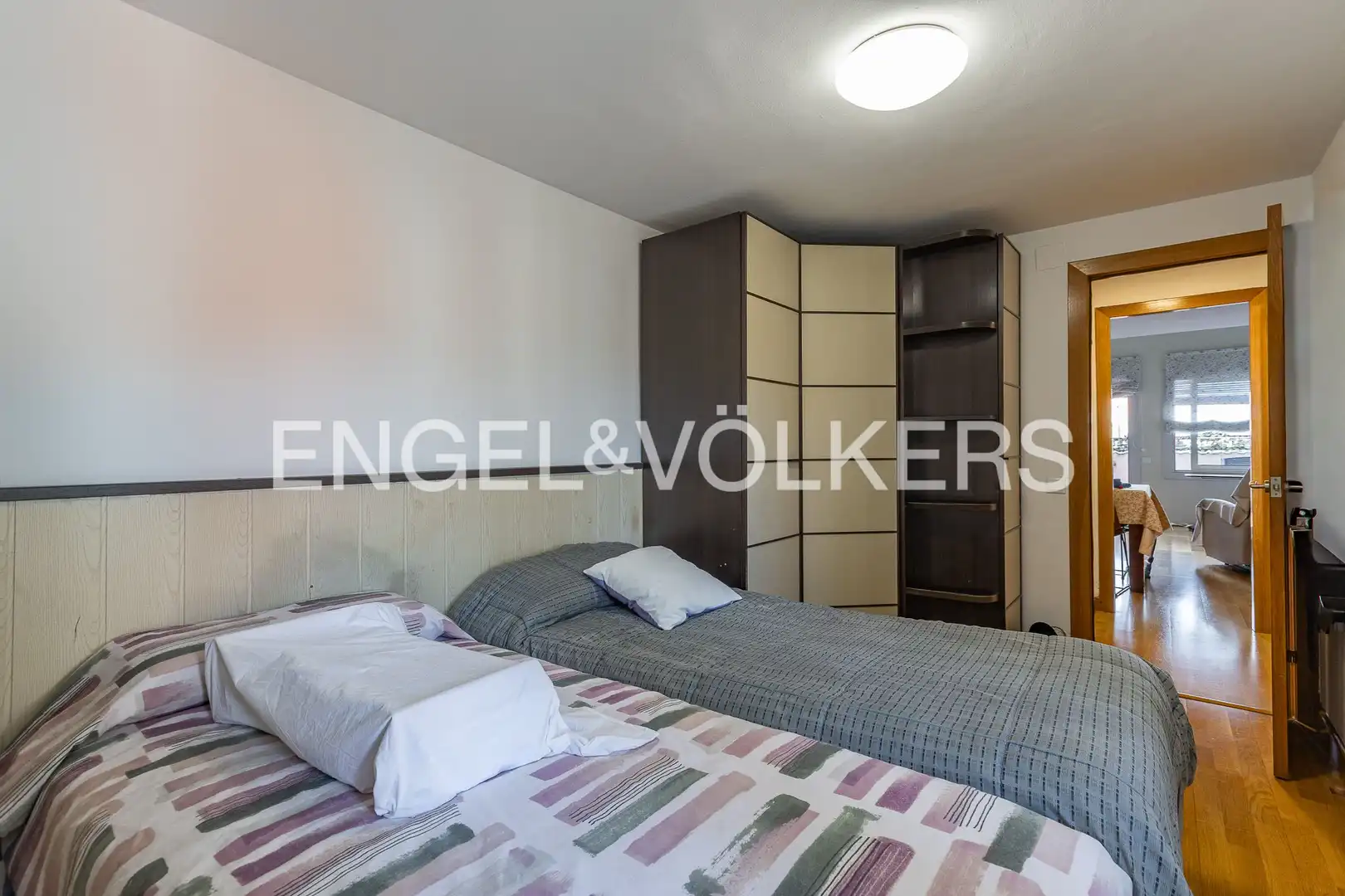 Ático en venta en Sant Cugat del Vallès con Aire acondicionado, Calefacción y Terraza
