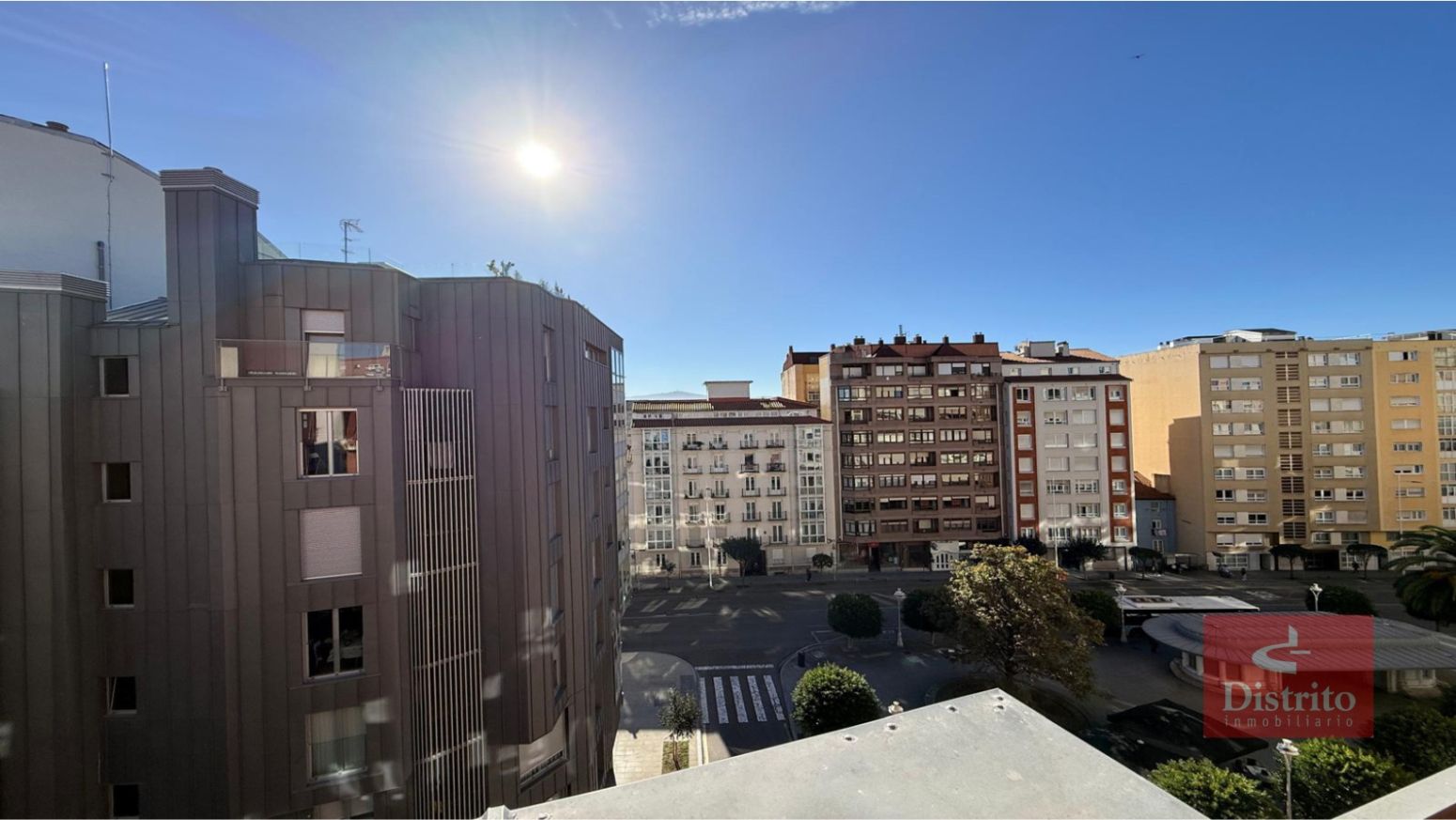 Vista exterior de Pis de lloguer en Santander amb Calefacció