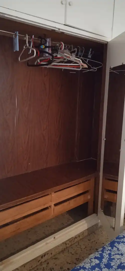Dormitori de Apartament de lloguer en Granada amb Calefacció, Moblat i Rentadora