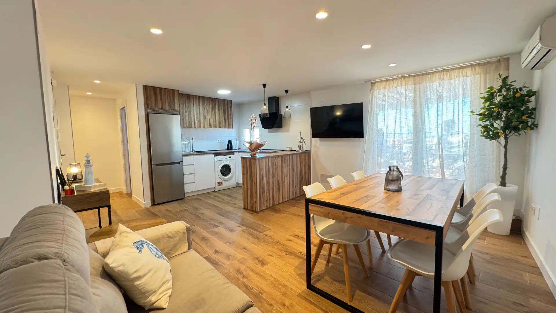 Küche von Wohnung zur Miete in Motril mit Klimaanlage, Parkett und Terrasse