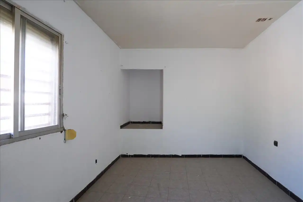 Casa adosada en venta en Jaén con Terraza