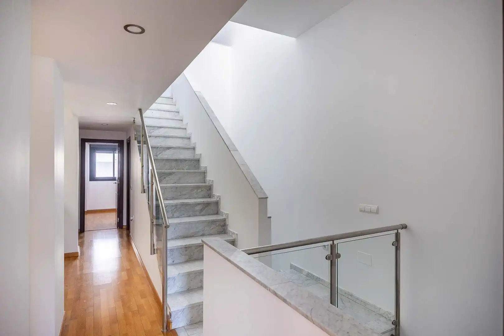 Detached homes for sale in Dos Hermanas  with Air Conditioner, Heating and Private garden