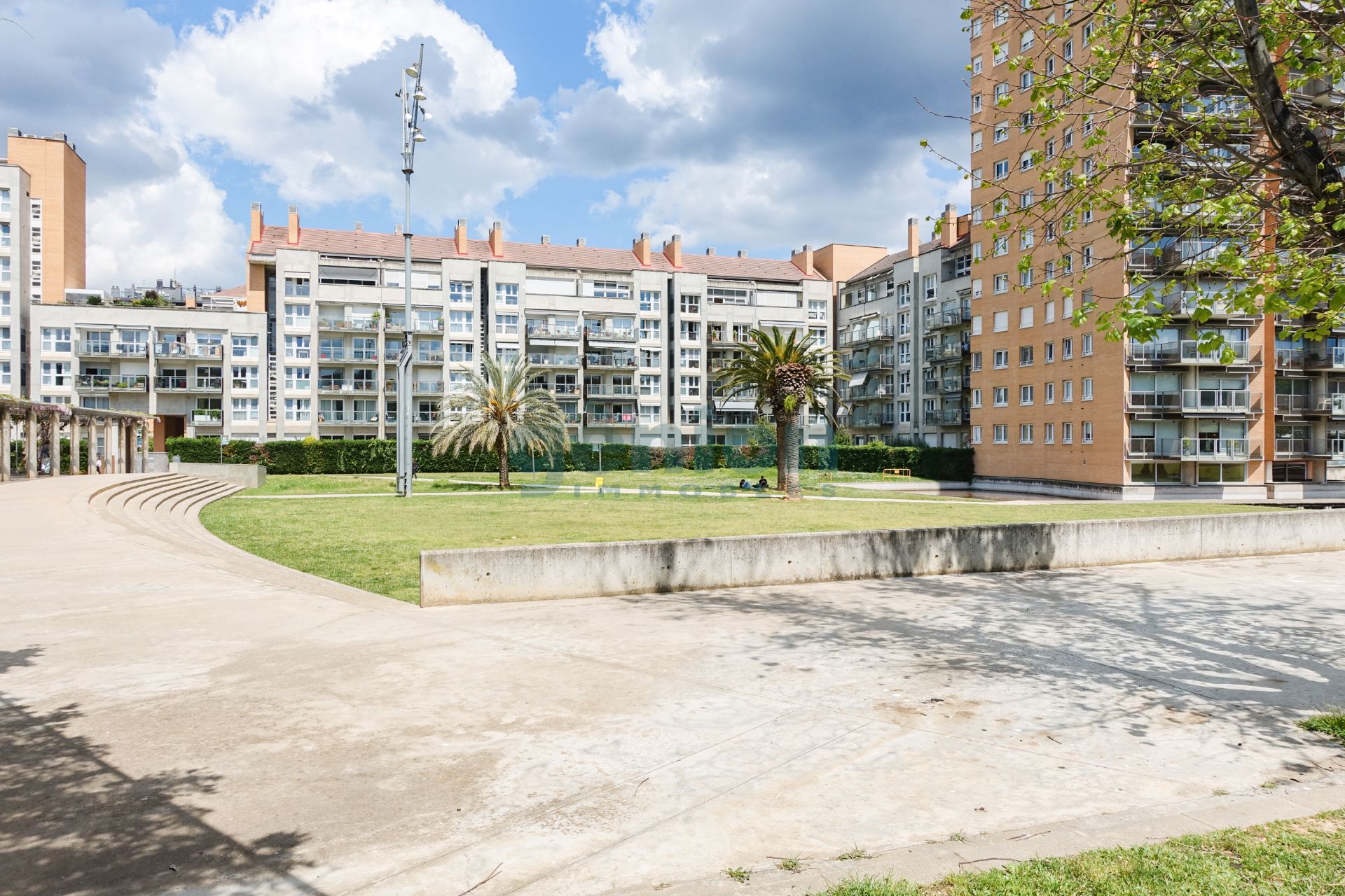 Exterior view of Attic for sale in Girona Capital  with Air Conditioner, Heating and Terrace