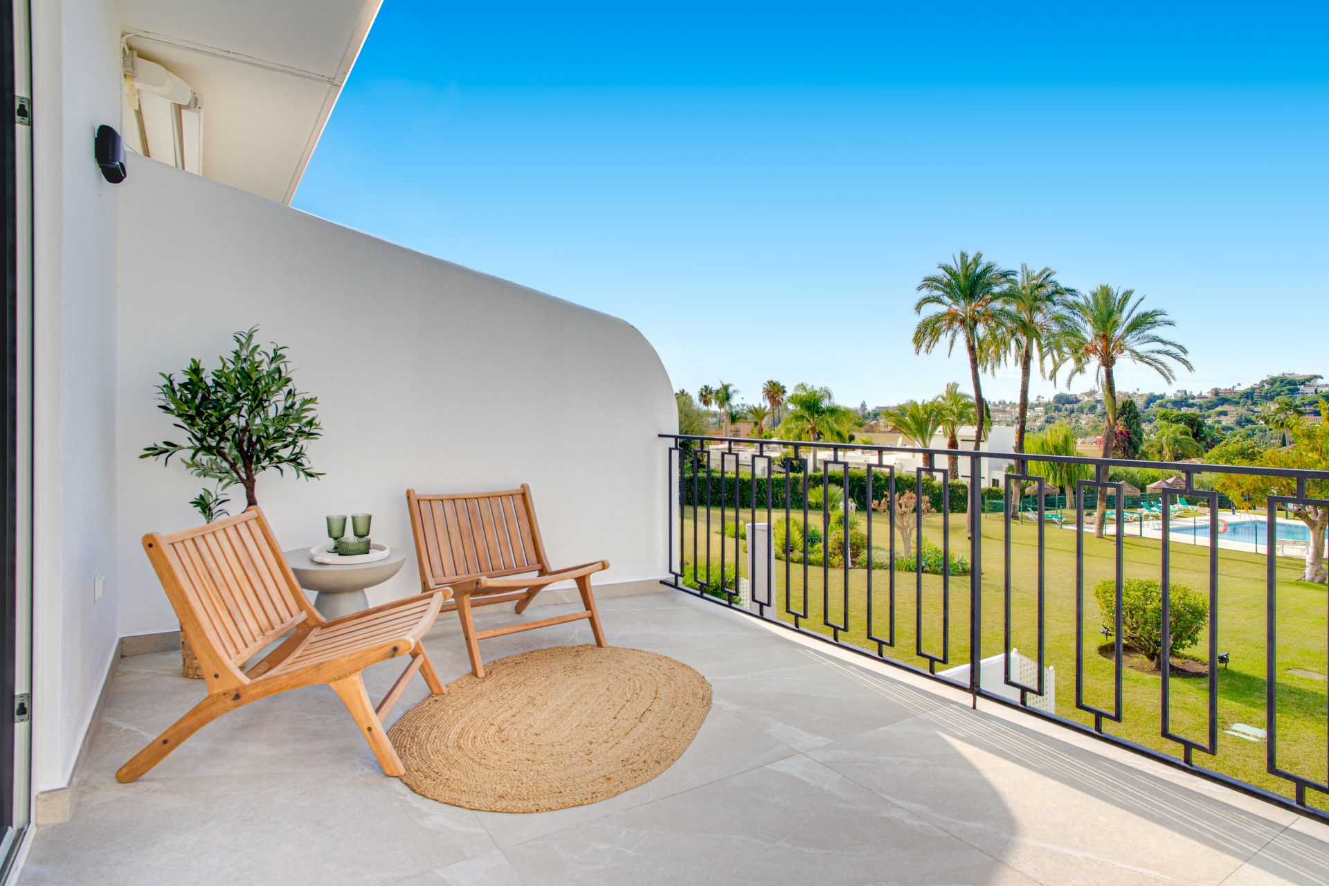 Terrassa de Casa adosada en venda en Marbella amb Aire condicionat, Terrassa i Piscina