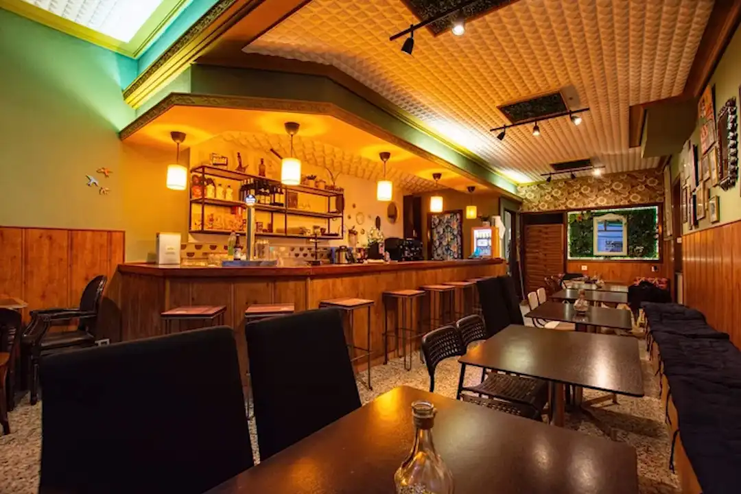 Local comercial en alquiler en Rúa dos Basquiños 24