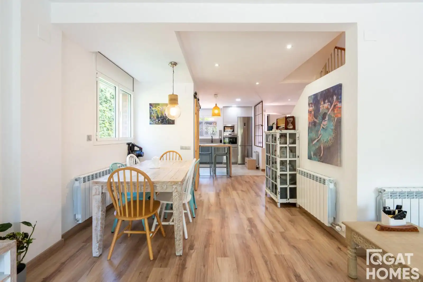 Comedor de Casa adosada en venta en Sant Cugat del Vallès con Aire acondicionado, Calefacción y Trastero