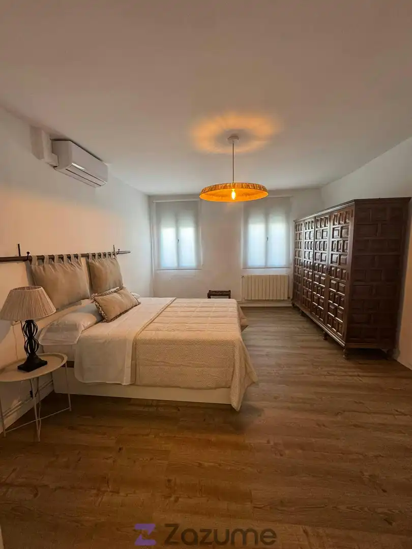 Habitación de Piso de alquiler en Ronda con Aire acondicionado, Calefacción y Parquet