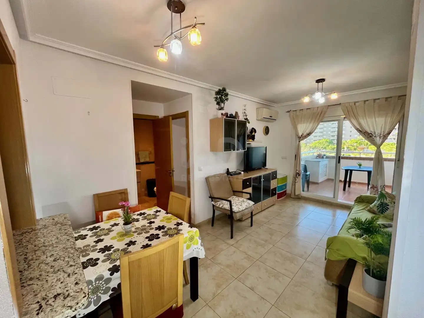 Living room of Flat for sale in Oropesa del Mar / Orpesa  with Air Conditioner, Heating and Terrace