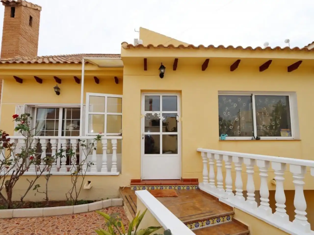 Exterior view of Houses for sale in Orihuela  with Air Conditioner, Heating and Private garden