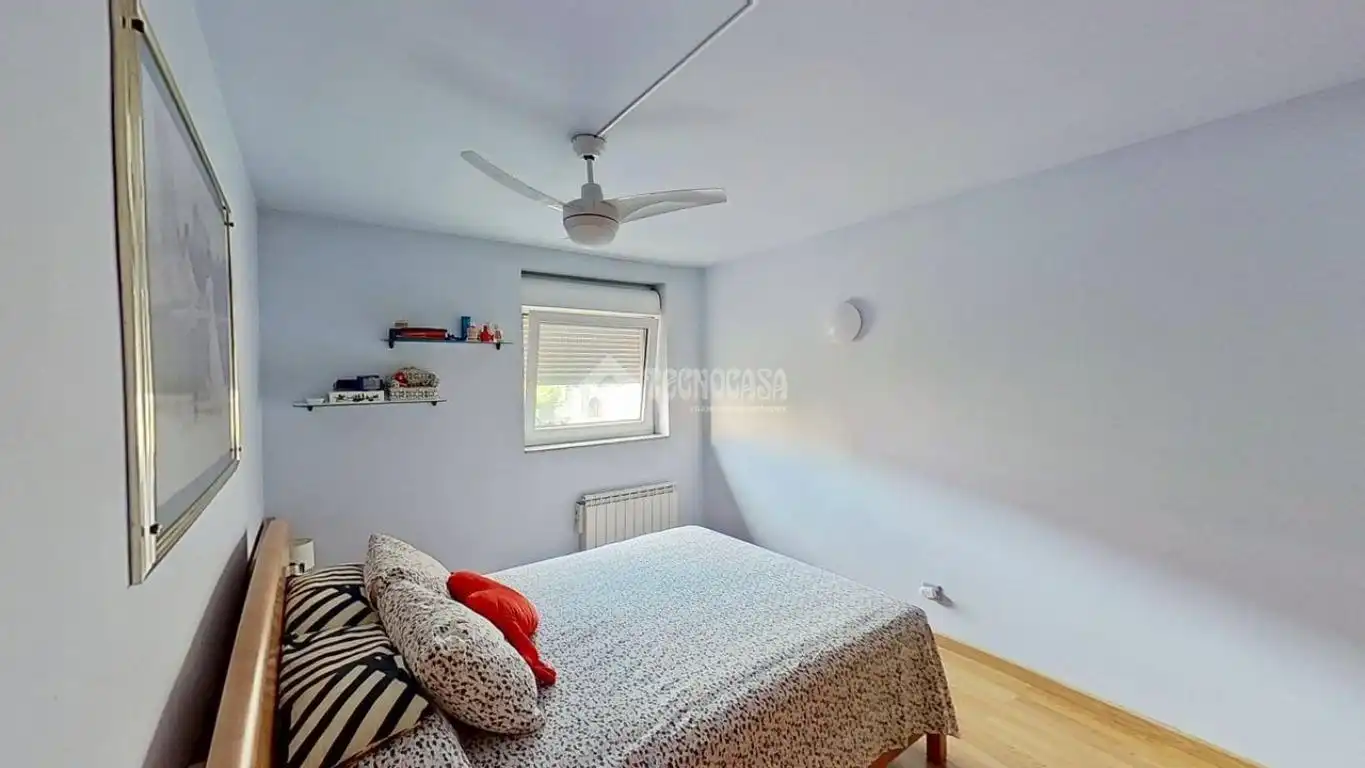 Bedroom of Flat for sale in Manresa