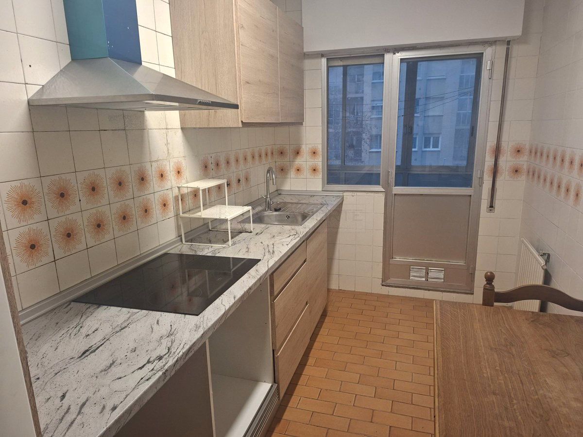 Kitchen of Flat for sale in Vitoria - Gasteiz  with Heating, Parquet flooring and Terrace