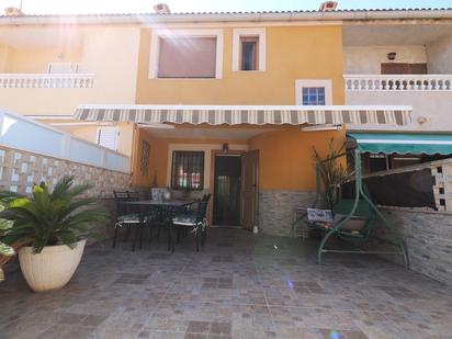 Jardí de Casa o xalet en venda en Torrevieja amb Aire condicionat, Calefacció i Terrassa