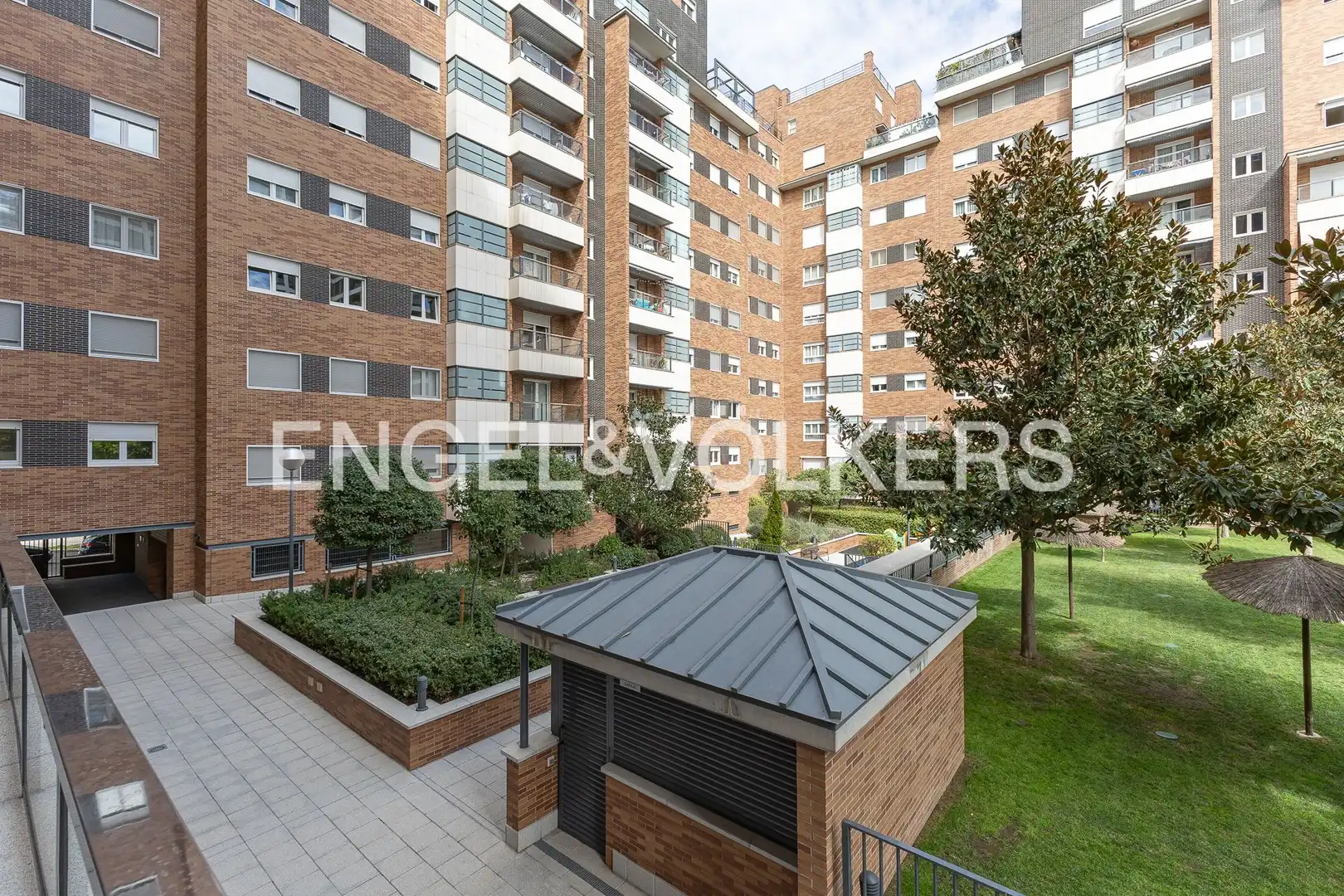 Terrace of Flat for rent in Hortaleza