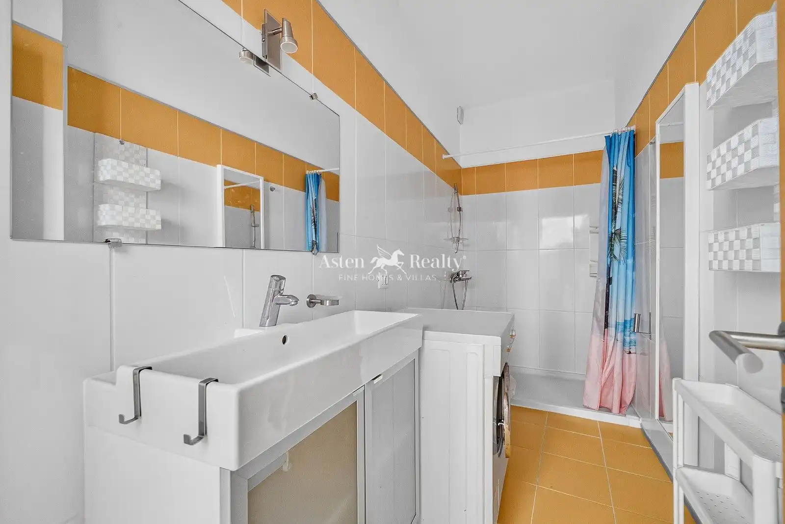 Baño de Casa adosada en venta en La Orotava con Terraza y Amueblado