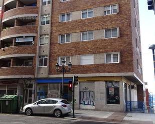Vista exterior de Oficina en venda en Vigo  amb Aire condicionat i Calefacció