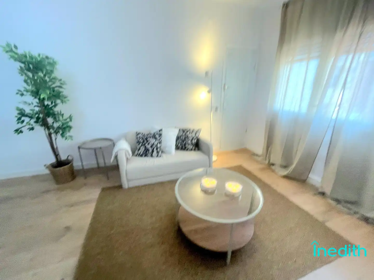 Sala de estar de Piso en venta en El Prat de Llobregat con Calefacción, Parquet y Terraza