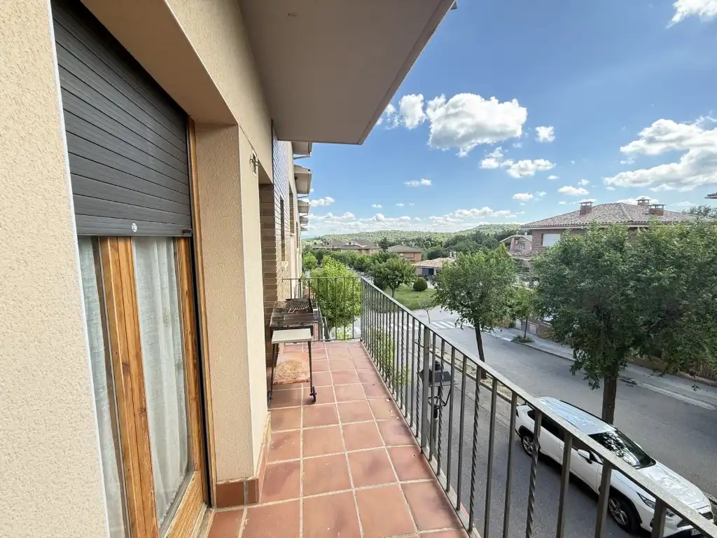 Houses for sale in Avenida Francesc Macia, Avià
