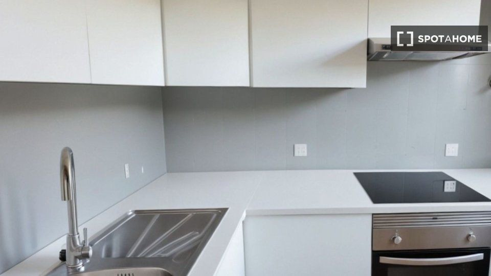 Cocina de Piso de alquiler en  Madrid Capital con Aire acondicionado, Calefacción y Amueblado