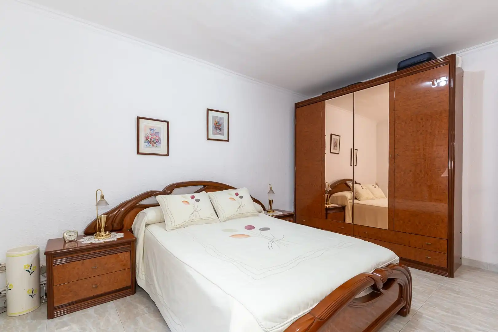 Bedroom of Flat for sale in Rubí  with Air Conditioner, Heating and Terrace