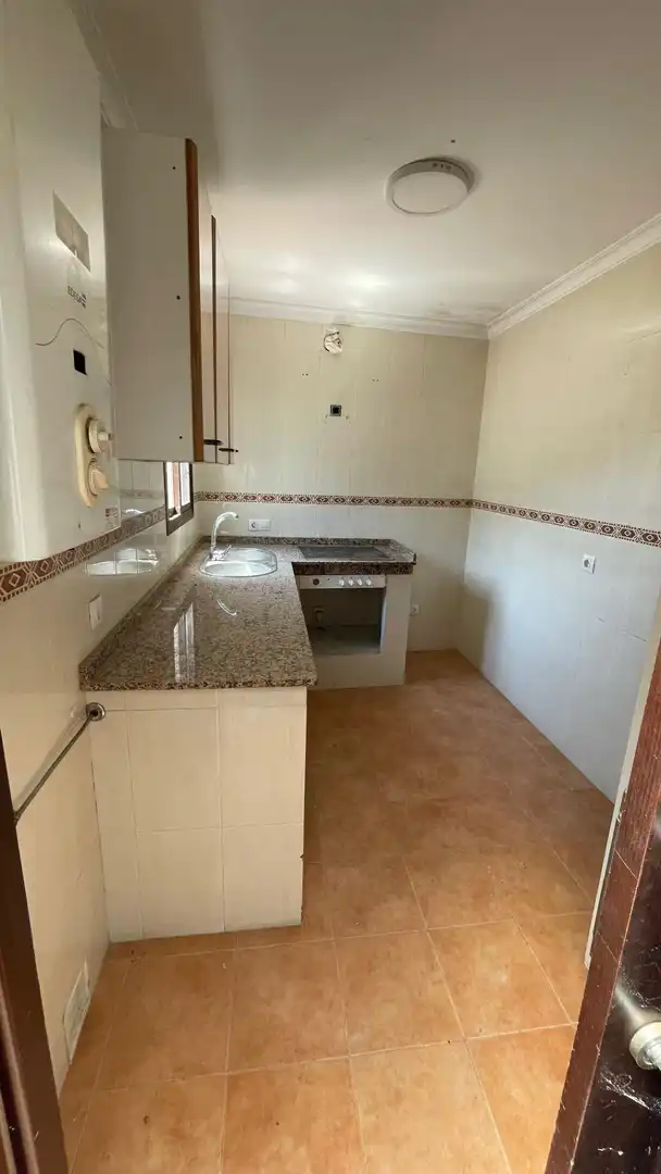 Kitchen of Flat for sale in Ubrique