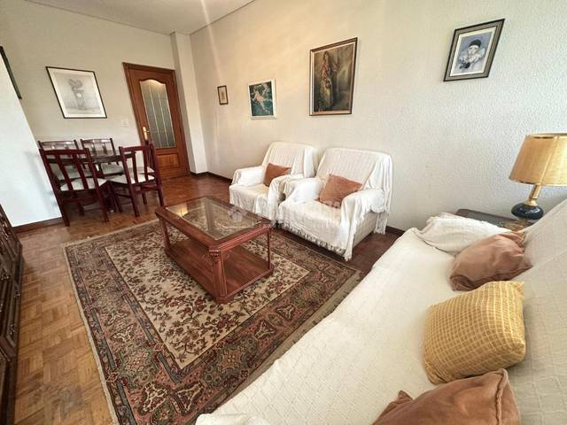 Piso en Alquiler en Aluche