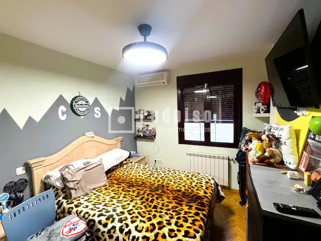 Habitación de Piso en venta en Parla con Aire acondicionado, Calefacción y Parquet