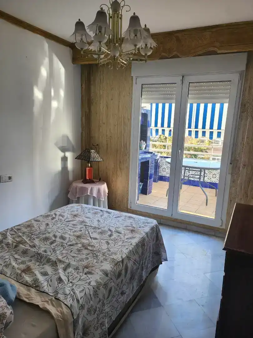 Schlafzimmer von Wohnung zur Miete in Cenes de la Vega mit Klimaanlage und Balkon