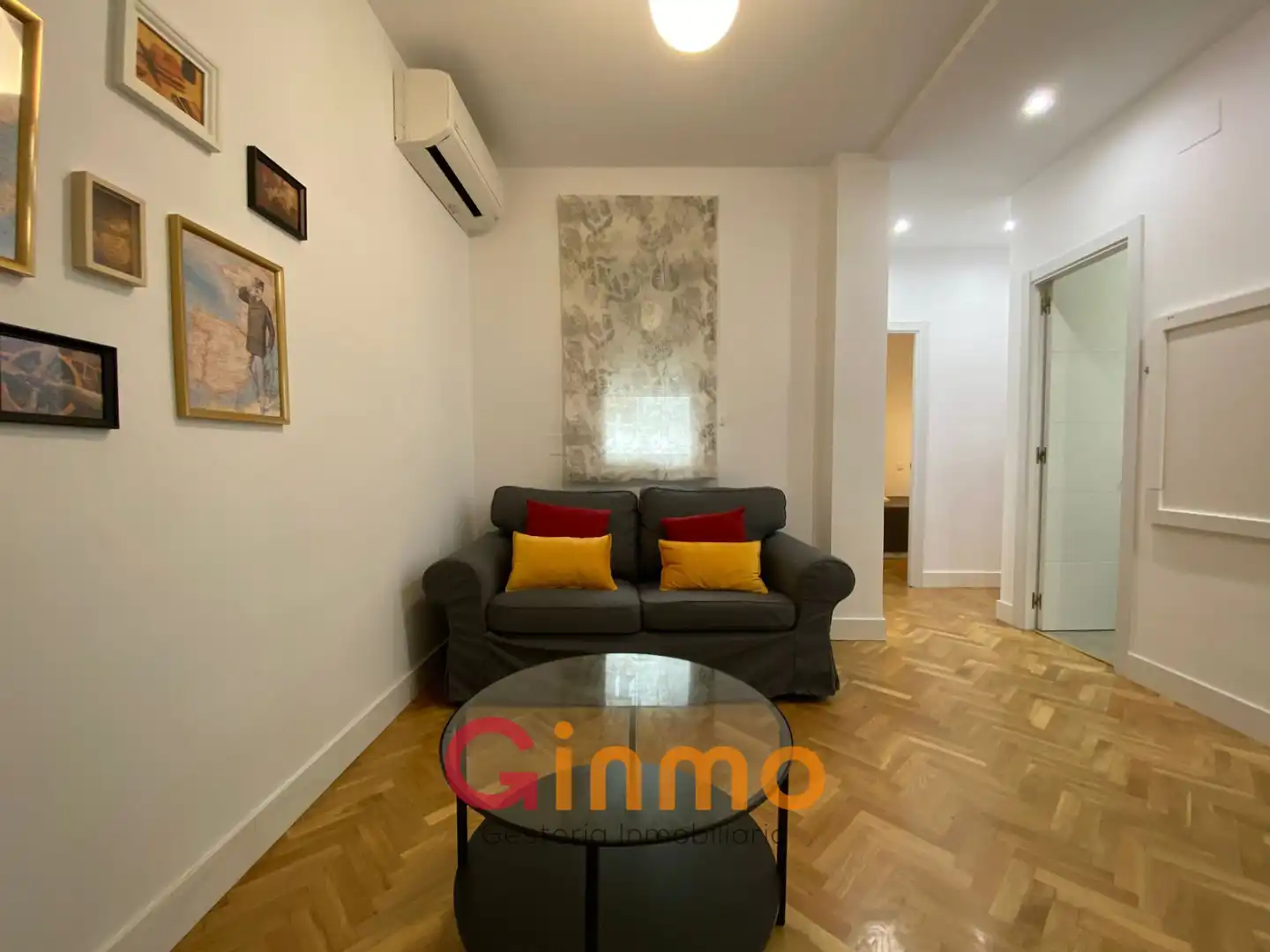 Wohnzimmer von Wohnung zur Miete in Madrid mit Klimaanlage, Möbliert und Ofen