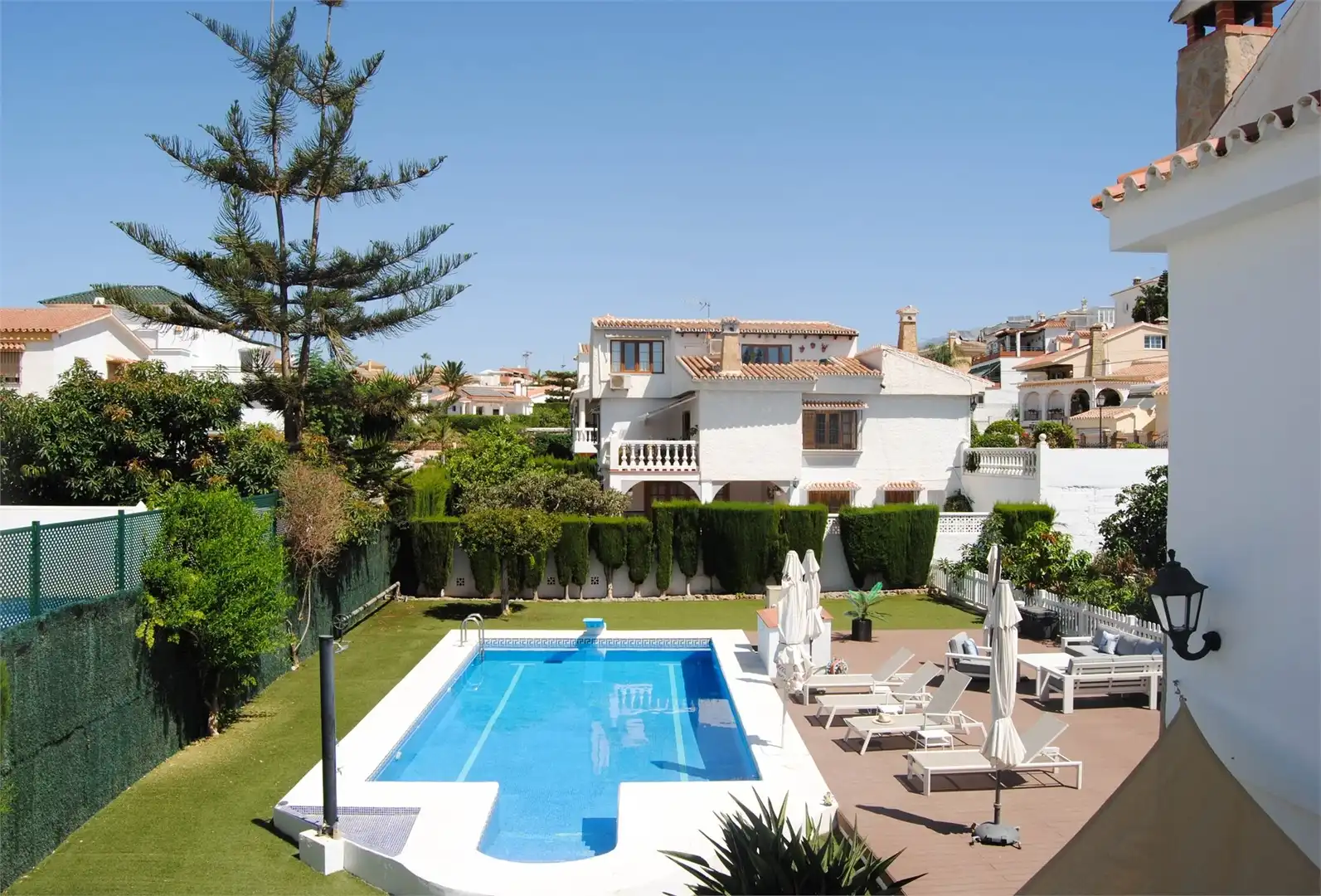 Jardín de Casa o chalet en venta en Vélez-Málaga con Aire acondicionado, Jardín privado y Terraza