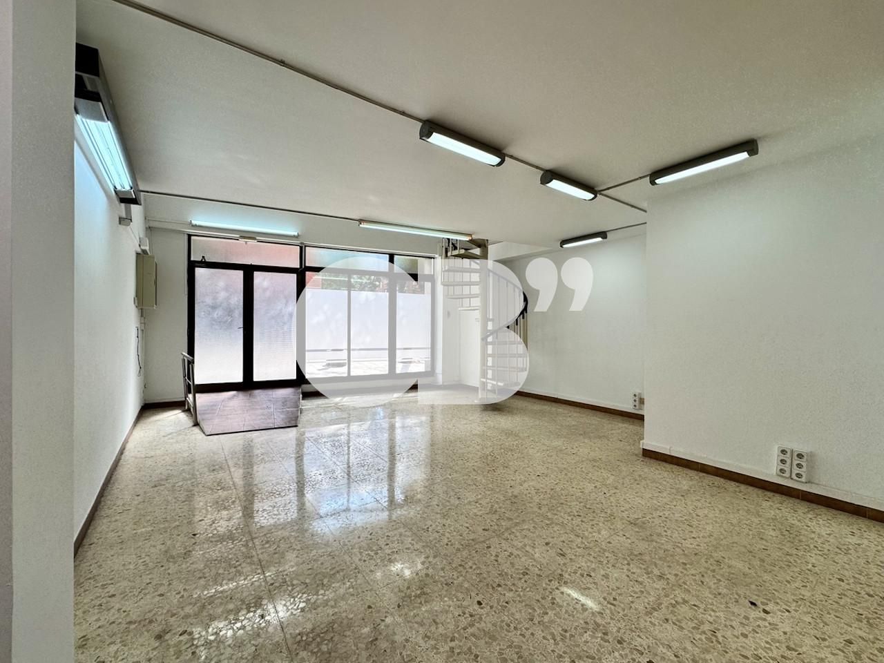 Premises for sale in  Barcelona Capital