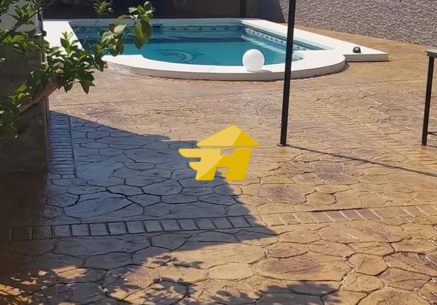 Piscina de Casa o xalet en venda en  Córdoba Capital amb Aire condicionat i Piscina
