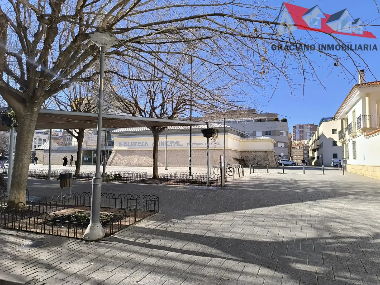 Vista exterior de Piso en venta en Albacete con Calefacción, Amueblado y Balcón