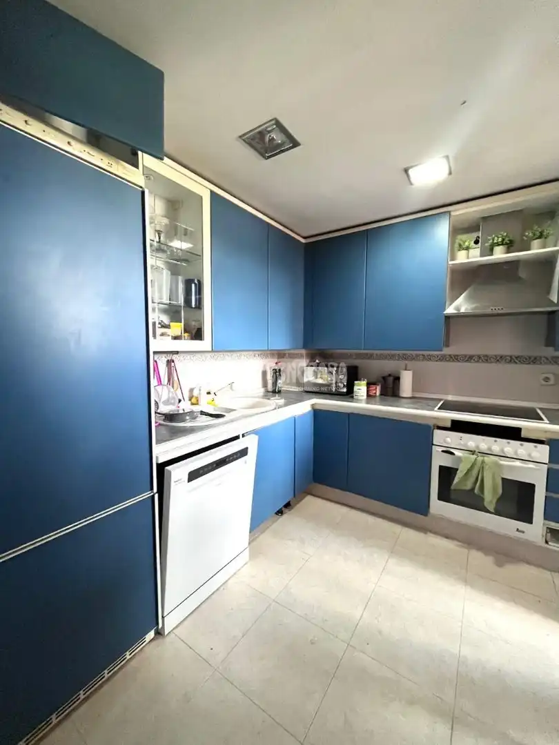 Küche von Wohnung zum Verkauf in Madrid